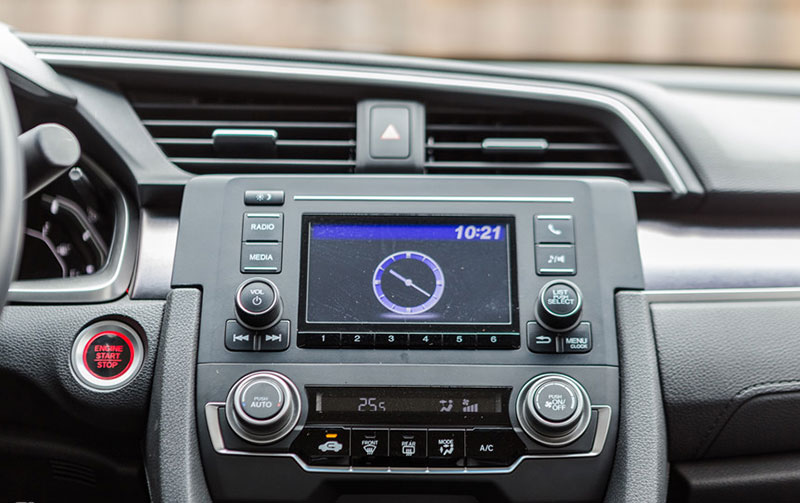 Chi tiết Honda Civic 1.8L giá 758 triệu tại Việt Nam